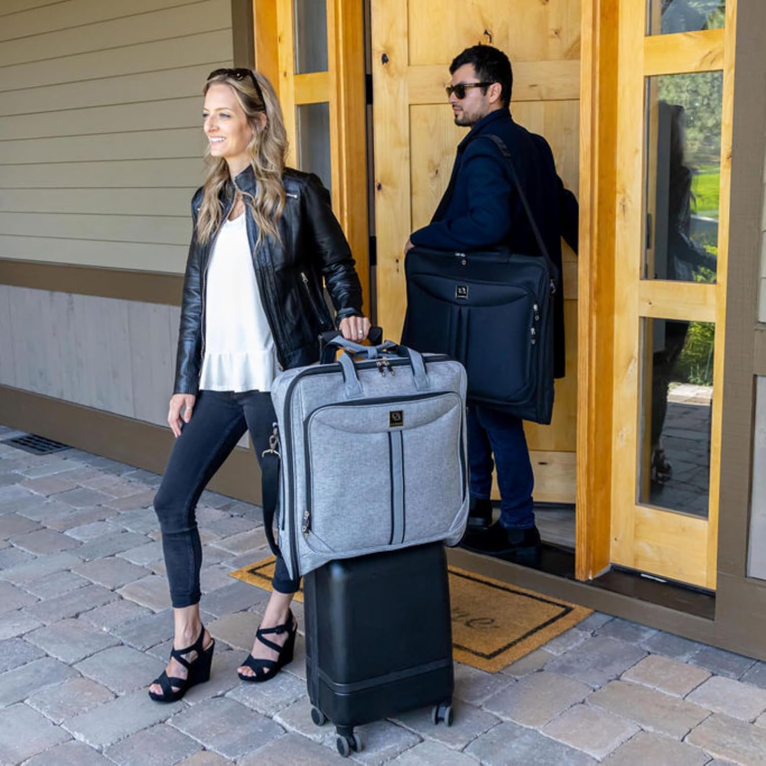 Premium Suit Carry On Garment Bag for Travel & Business Trips With Shoulder Strap - Image 8
